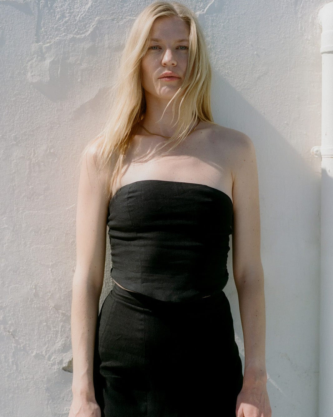 The Pippa Cropped Bandeau Bustier Top in black